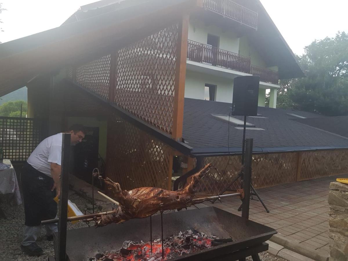 Grandemi Belvedere Bucovina Frasin Exteriör bild
