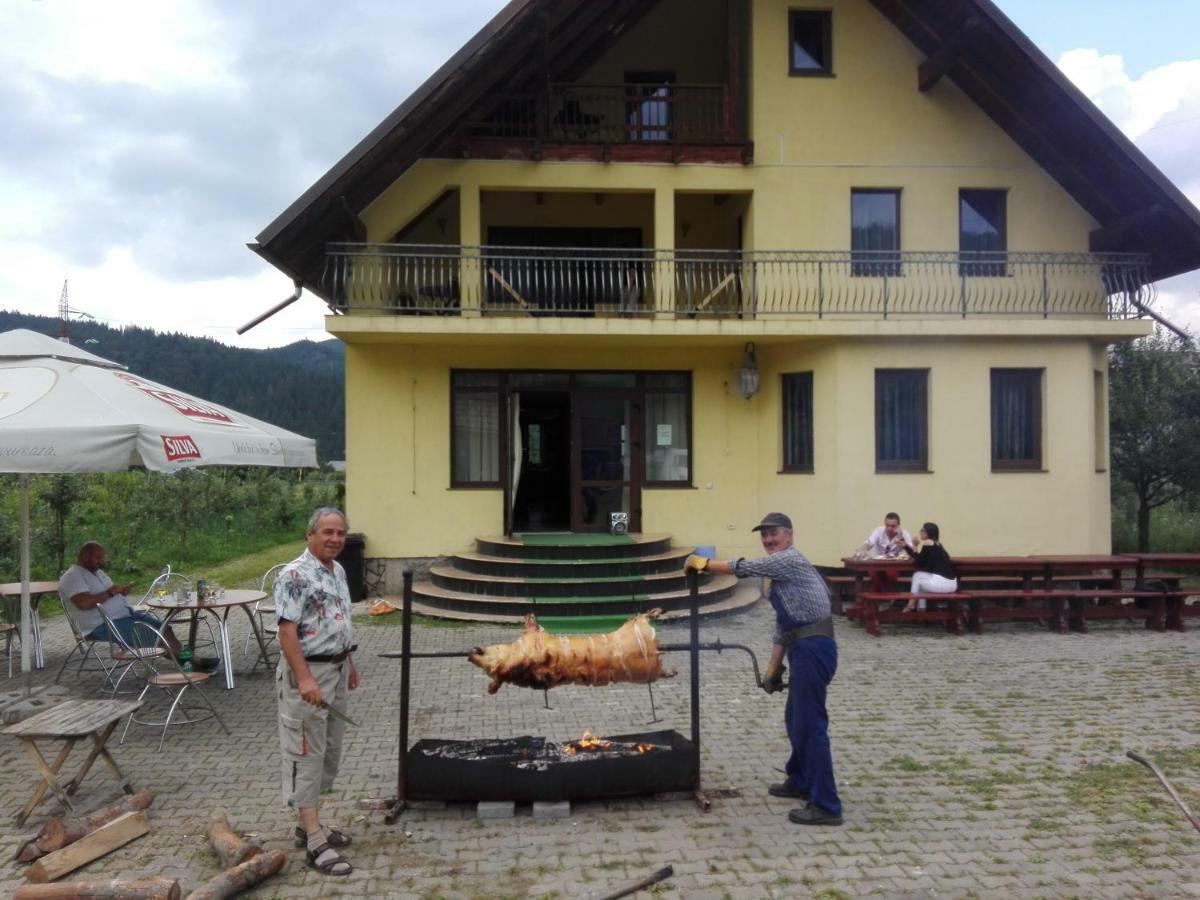 Grandemi Belvedere Bucovina Frasin Exteriör bild